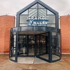 Plus de détails pour 1 Avenue Georges Pompidou, Gonesse - Local commercial à louer