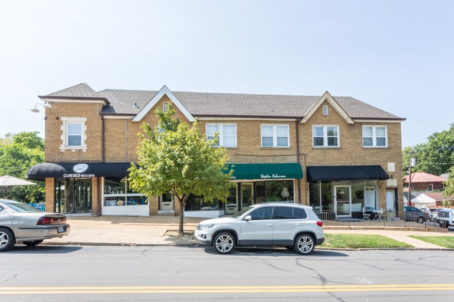 407 Jackson Ave, University City, MO à louer - Photo de l’immeuble – Image 3 sur 5