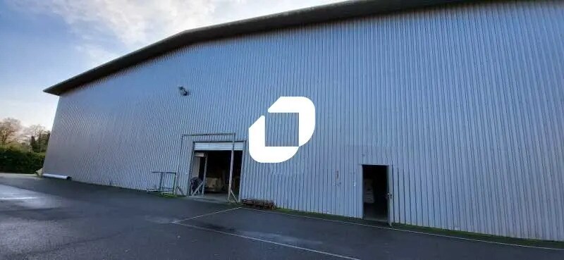 Industriel/Logistique dans SAINT-MEDARD-D'EYRANS à louer - Photo de l’immeuble – Image 3 sur 13