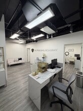 601 N Federal Hwy, Hallandale Beach, FL à louer Photo intérieure– Image 1 sur 6
