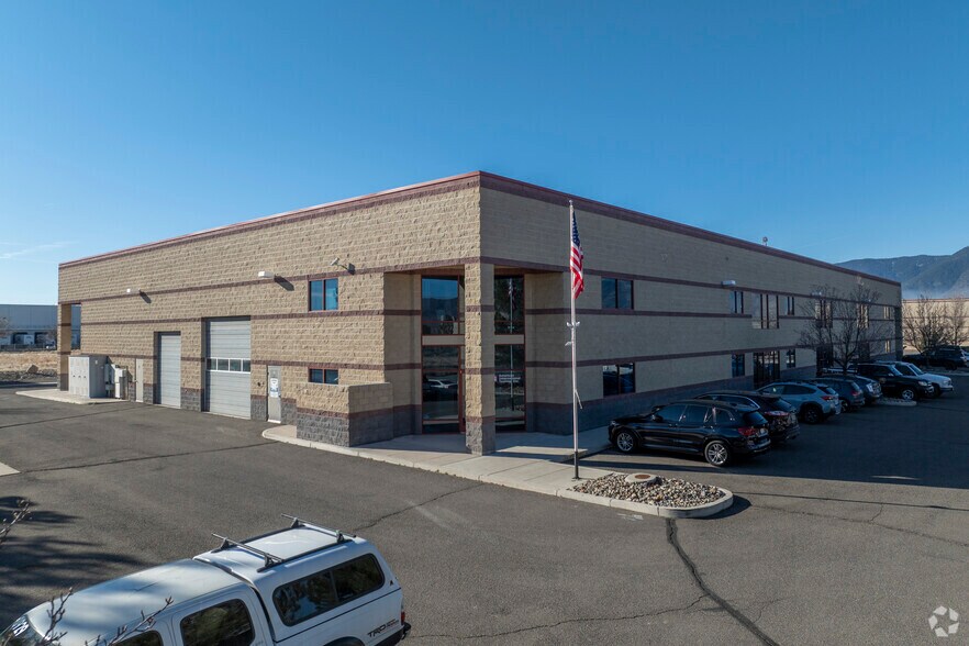 2516 Business Pky, Minden, NV à vendre - Photo principale – Image 1 sur 1