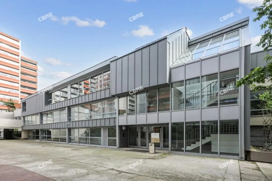 Bureau dans Paris à vendre - Photo de l’immeuble – Image 1 sur 18