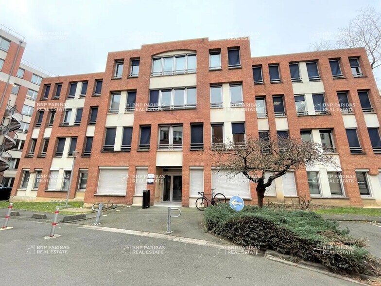 172 Rue Pierre Mauroy, Lille à louer - Photo de l’immeuble – Image 2 sur 18