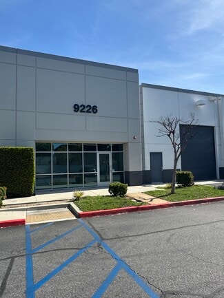 Plus de détails pour 9220-9268 1/2 Hall Rd, Downey, CA - Industriel/Logistique à louer