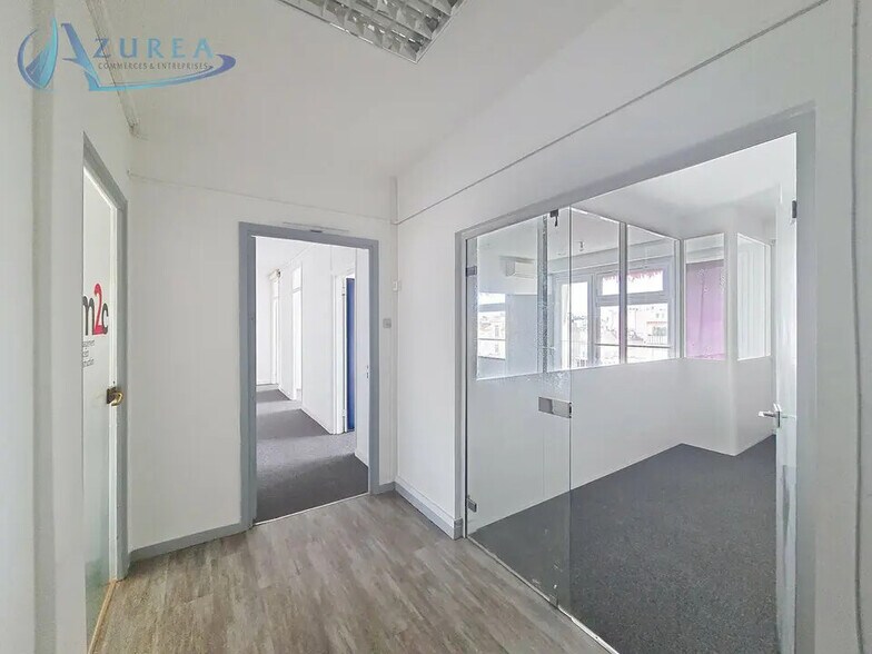 Bureau dans Nice à louer - Photo de l’immeuble – Image 1 sur 8