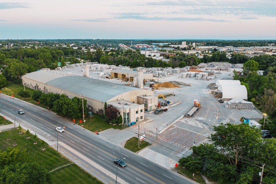 500 Rue Saint-Eustache, Saint-eustache, QC à vendre - Photo principale – Image 1 sur 5