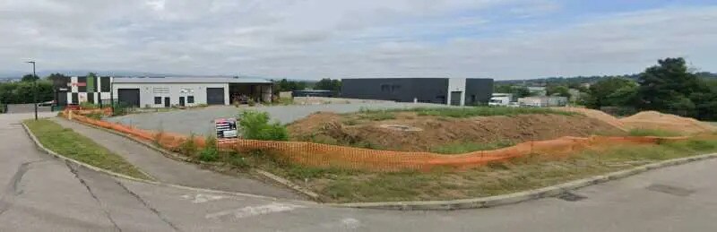 Industriel/Logistique dans Montmerle-sur-Saône à louer - Photo de l’immeuble – Image 1 sur 4