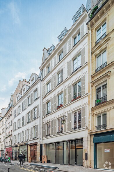 Immeuble residentiel dans Paris à vendre - Photo de l’immeuble – Image 2 sur 2