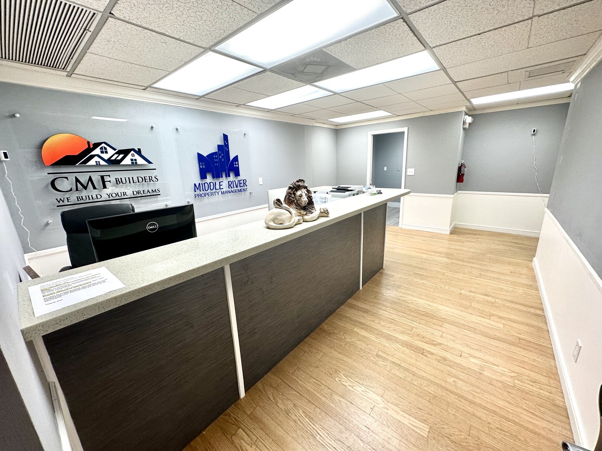 1995 E Oakland Park Blvd, Fort Lauderdale, FL à louer Photo intérieure– Image 1 sur 10