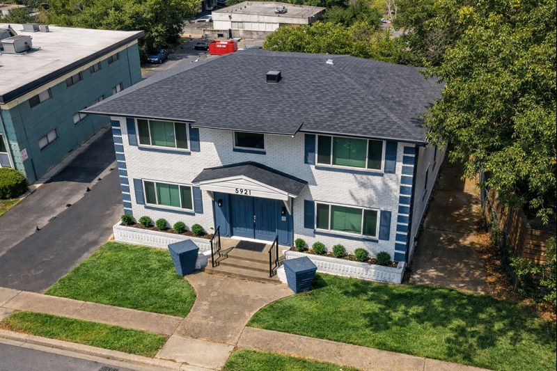 5921 Gaston Ave, Dallas, TX à vendre Photo principale– Image 1 sur 16