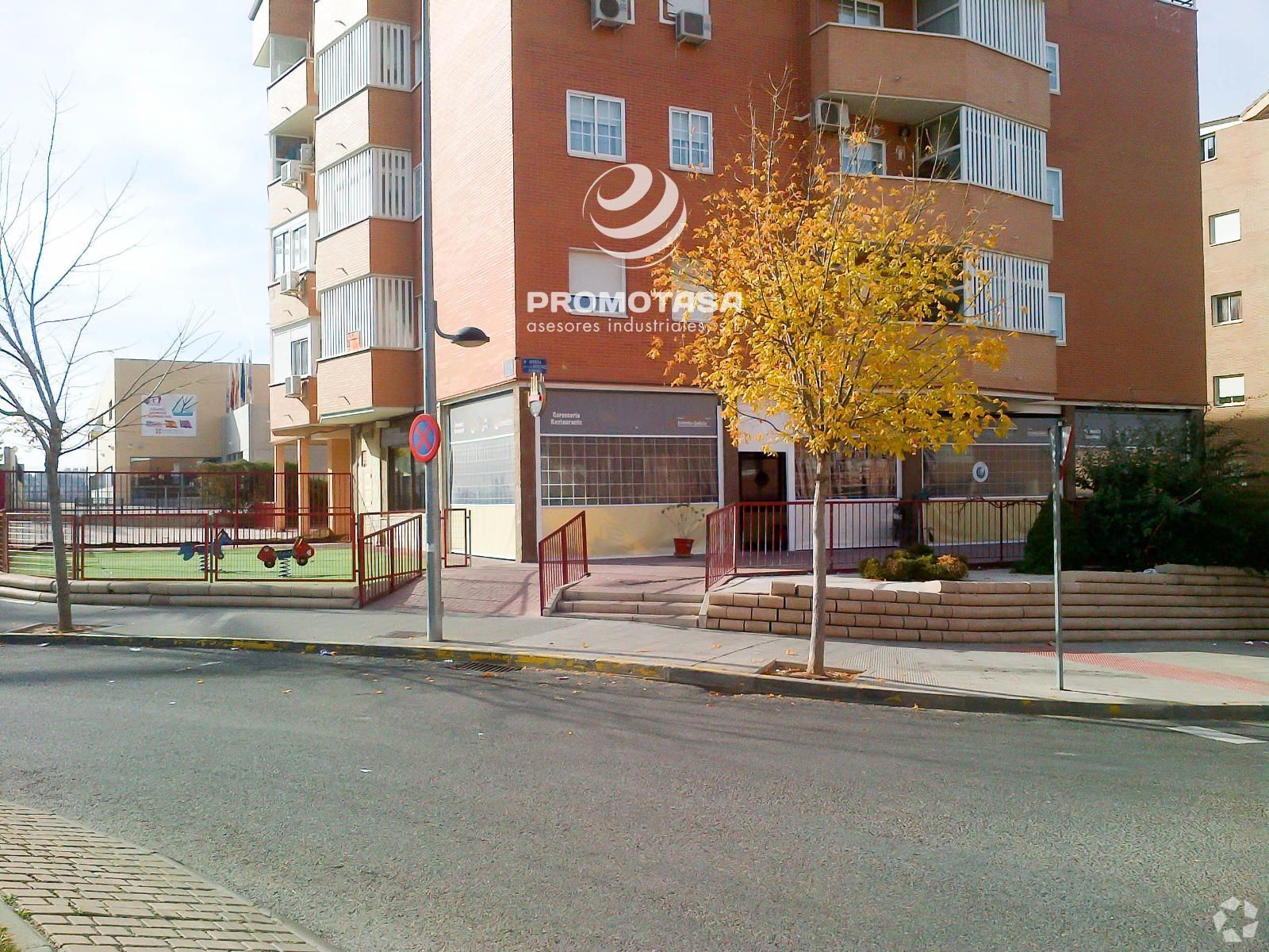 Local commercial dans Arganda del Rey, Madrid à louer Photo intérieure– Image 1 sur 4