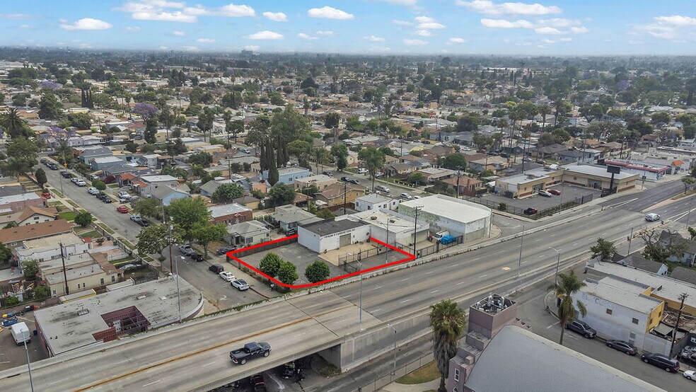 411 E Rosecrans Ave, Compton, CA à vendre - Photo de l’immeuble – Image 3 sur 25