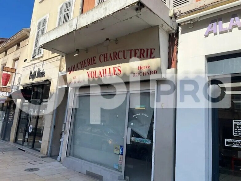 Local commercial dans Villefranche-sur-Saône à vendre - Photo de l’immeuble – Image 3 sur 4