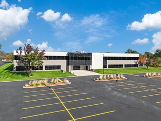 Plus de détails pour 4900 University Ave, West Des Moines, IA - Bureau à louer
