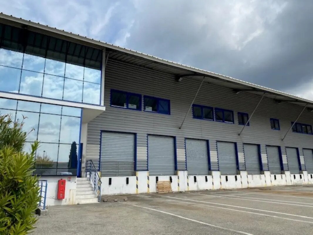 Local d’activités dans Aix-en-Provence à louer Photo de l’immeuble– Image 1 sur 6