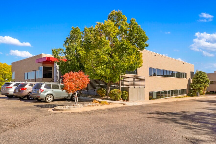 9088 S Ridgeline Blvd, Highlands Ranch, CO à louer - Photo de l’immeuble – Image 1 sur 9
