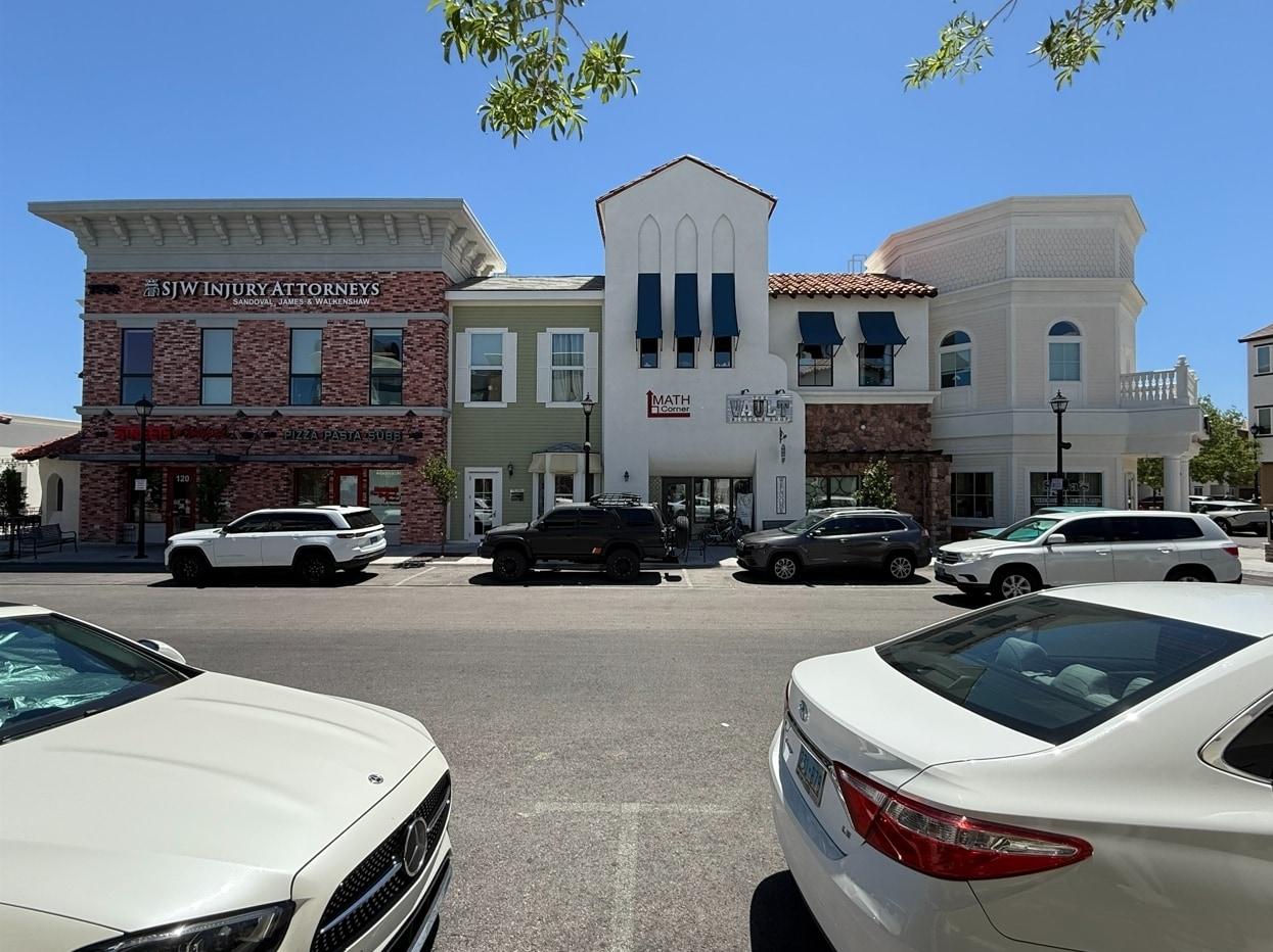 7570 Norman Rockwell Ln, Las Vegas, NV à vendre Photo principale– Image 1 sur 19