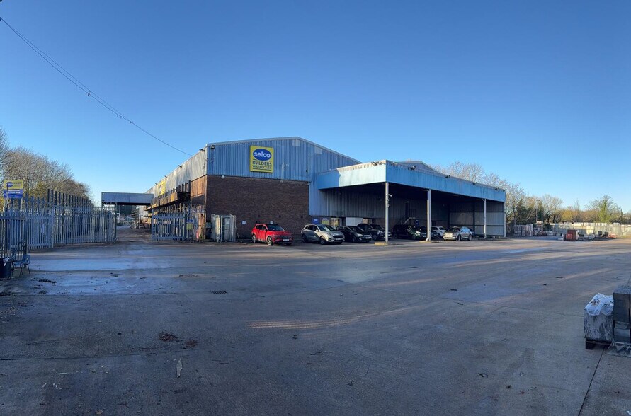 First Ave, Sutton Coldfield à vendre - Photo de l’immeuble – Image 1 sur 6