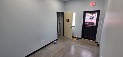 5818 S 107th East Ave, Tulsa, OK à louer Photo intérieure– Image 1 sur 5