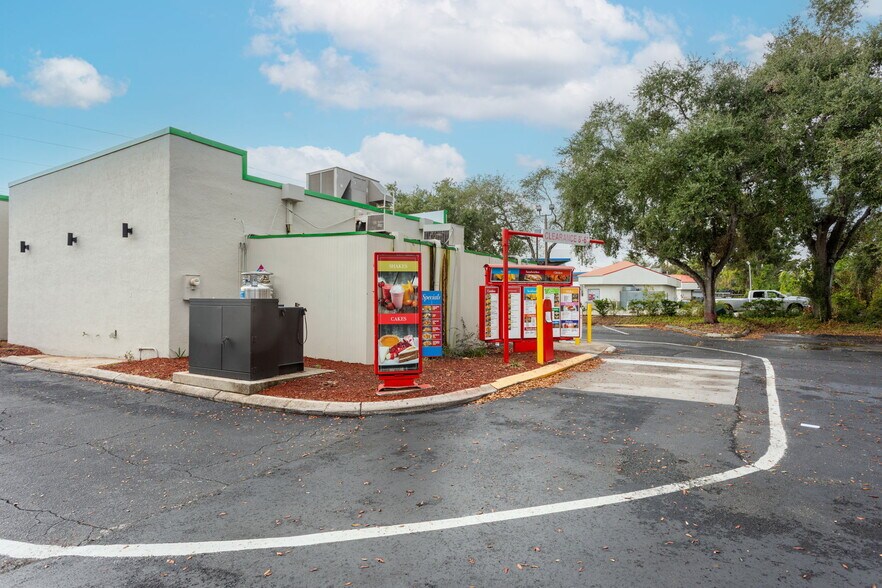6620 E Dr Martin Luther King Jr Blvd, Tampa, FL à vendre - Photo de l’immeuble – Image 2 sur 25