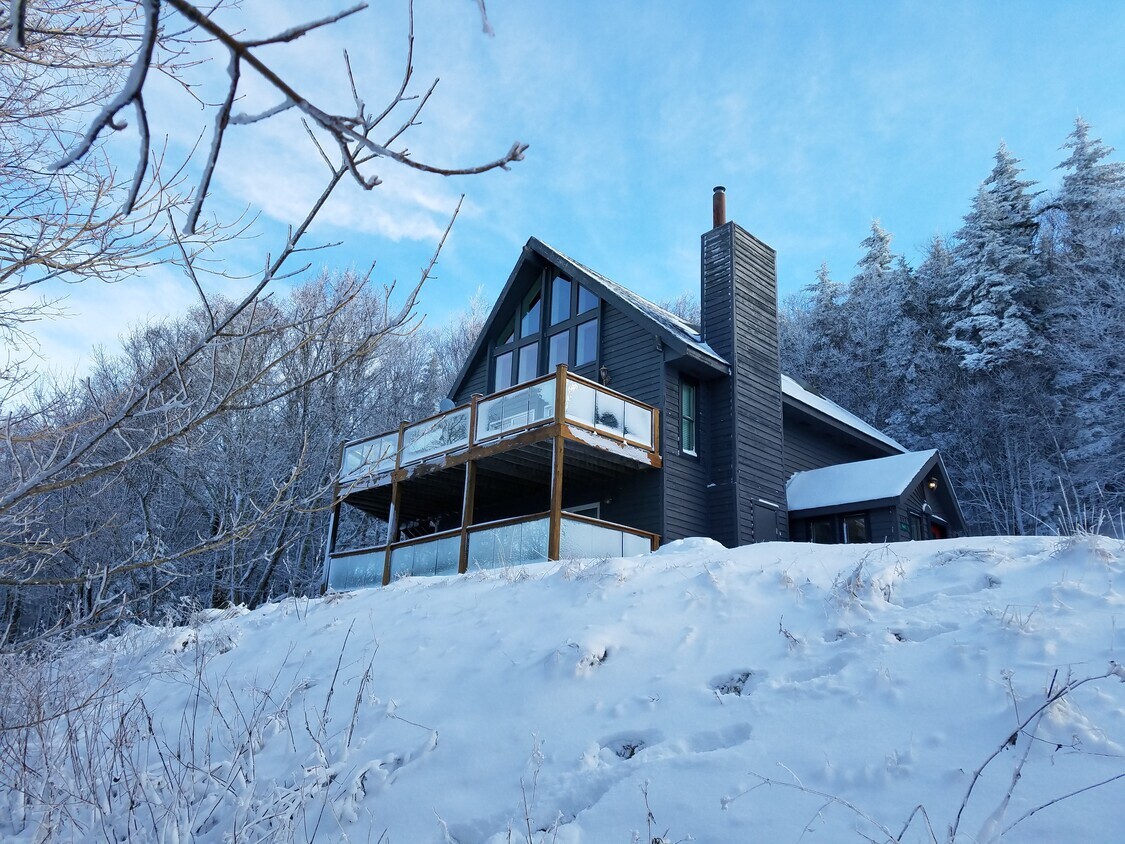 941 N Westridge Rd, Snowshoe, WV à vendre Photo principale– Image 1 sur 11
