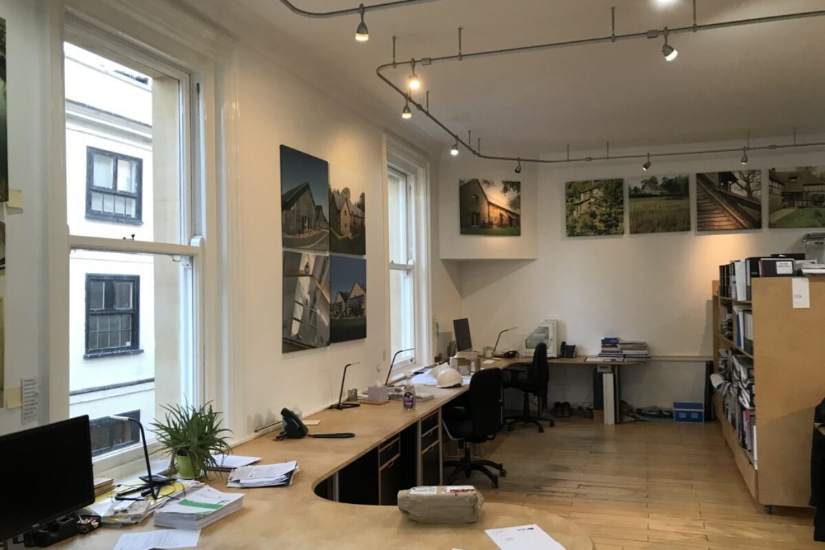 65-67 High St, Exeter, DEV EX4 3DT - Lot 1st Floor 67 High St -  - Photo intérieure - Image 1 of 4