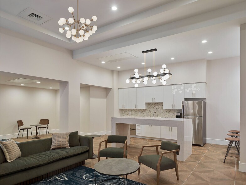 1319-1323 Walnut St, Philadelphia, PA à louer - Photo de l’immeuble – Image 2 sur 13