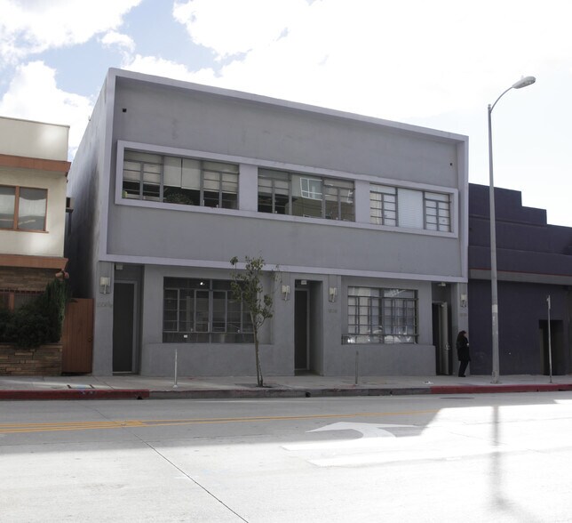 1606-1608 1/2 N Argyle Ave, Los Angeles, CA à louer - Photo principale – Image 2 sur 6