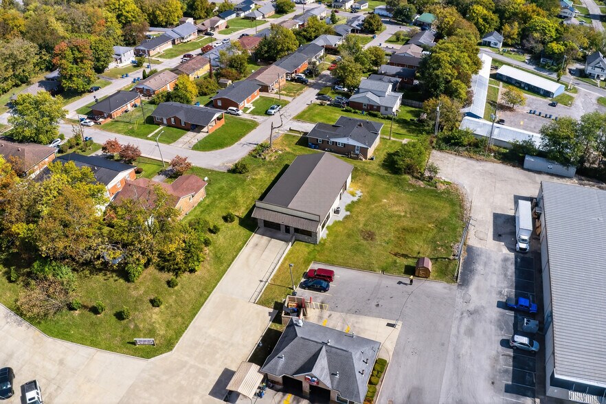 784 S 4th St, Danville, KY à vendre - Photo de l’immeuble – Image 3 sur 24