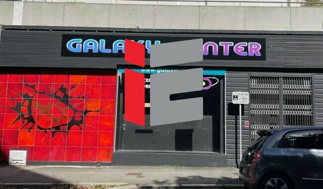 Plus de détails pour Local commercial à vendre
