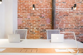 Plus de détails pour 33 Rue Truffaut, Paris - Coworking à louer