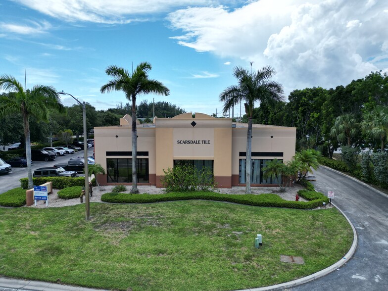 4875 Park Ridge Blvd, Boynton Beach, FL à louer - Photo de l’immeuble – Image 2 sur 14