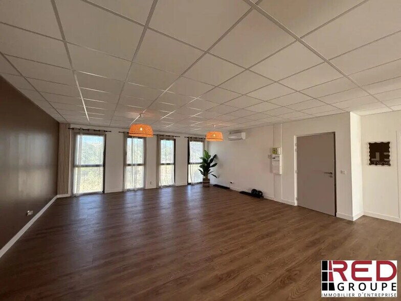 Bureau dans Aix-en-Provence à louer - Photo intérieure – Image 1 sur 5