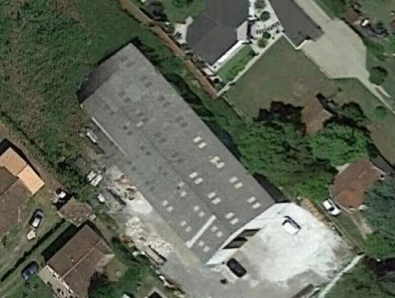 Local d'activités dans Ambarès-et-Lagrave à vendre - Aérien – Image 2 sur 2