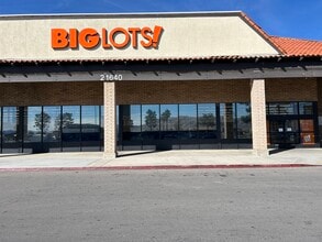 21510-21660 Bear Valley Rd, Apple Valley, CA à louer Photo intérieure– Image 2 sur 6