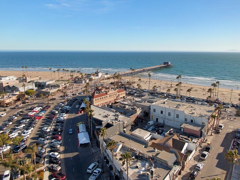 2116 Newport Blvd, Newport Beach, CA à louer - Photo de l’immeuble – Image 3 sur 11