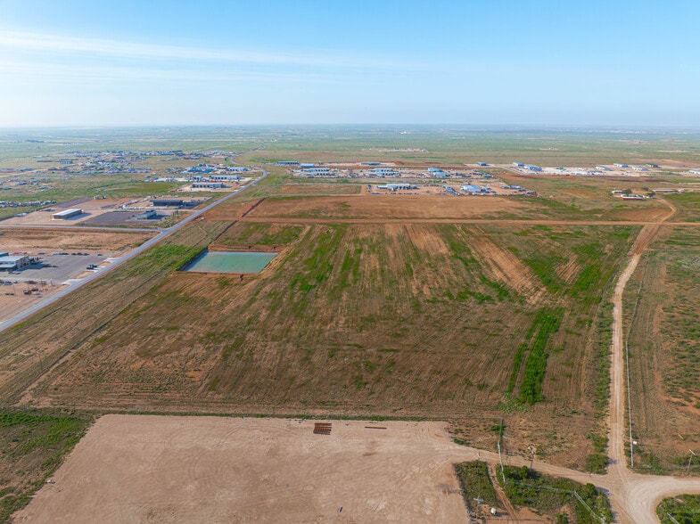 000000 Antelope Trail, Midland, TX à vendre - Photo principale – Image 1 sur 11