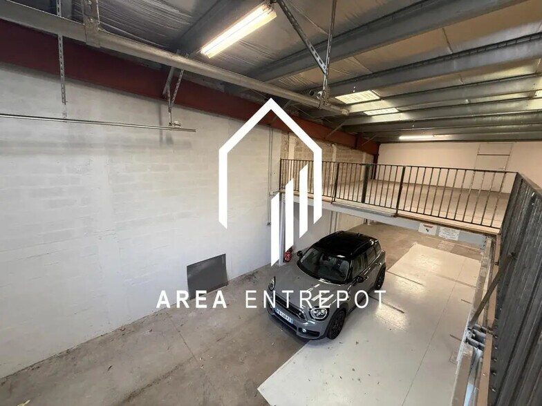Local d'activités dans Marseille à vendre - Photo intérieure – Image 2 sur 12