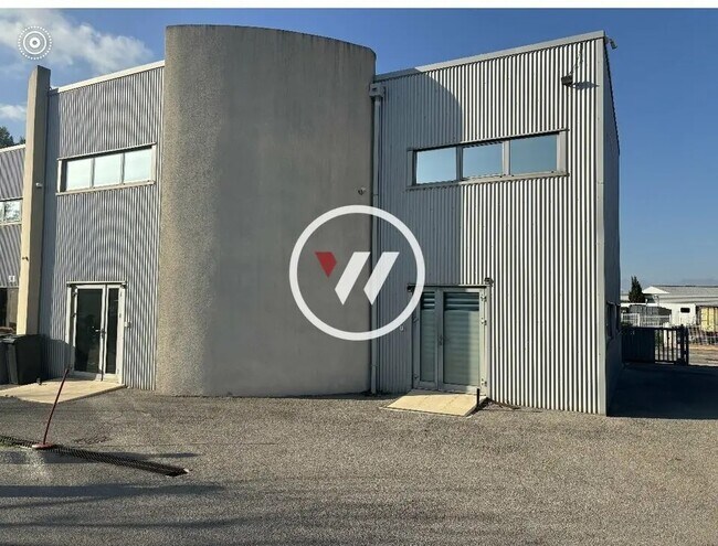 Plus de détails pour Bureau à vendre