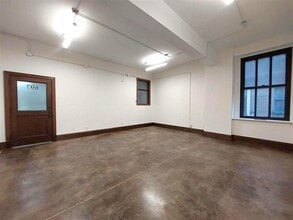 275 4th St E, Saint Paul, MN à louer Photo intérieure– Image 1 sur 5