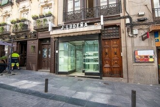 Calle de Tetuán, 32, Madrid, Madrid à louer Photo intérieure– Image 2 sur 2