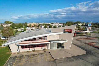 Plus de détails pour 608 W Town Center Blvd, Champaign, IL - Local commercial à vendre