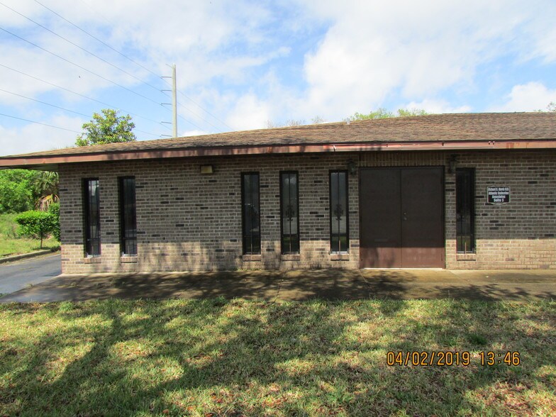 1360 Mason Ave, Daytona Beach, FL à louer - Photo de l’immeuble – Image 2 sur 14