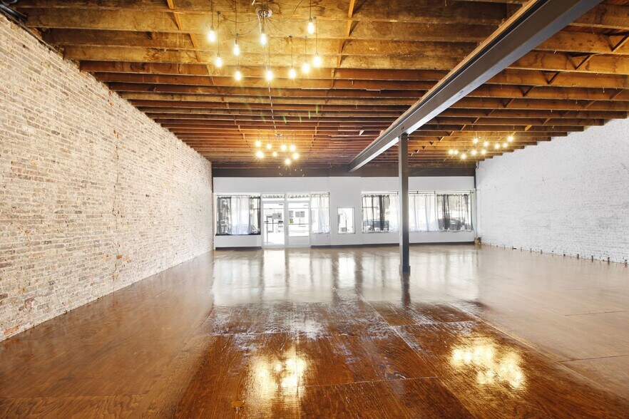 111 Water St, Horse Cave, KY à vendre - Photo intérieure – Image 3 sur 32