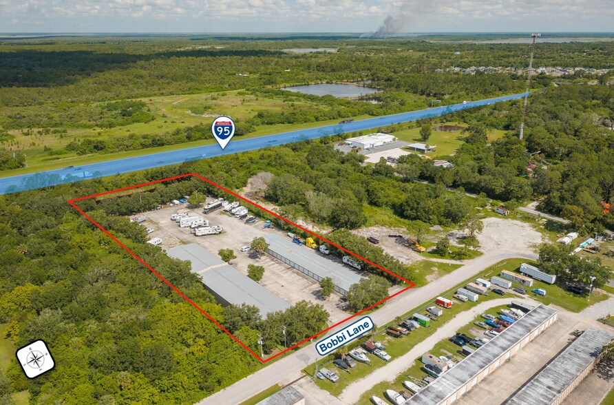 3480 Bobbi Ln, Titusville, FL à louer - Photo de l’immeuble – Image 3 sur 3
