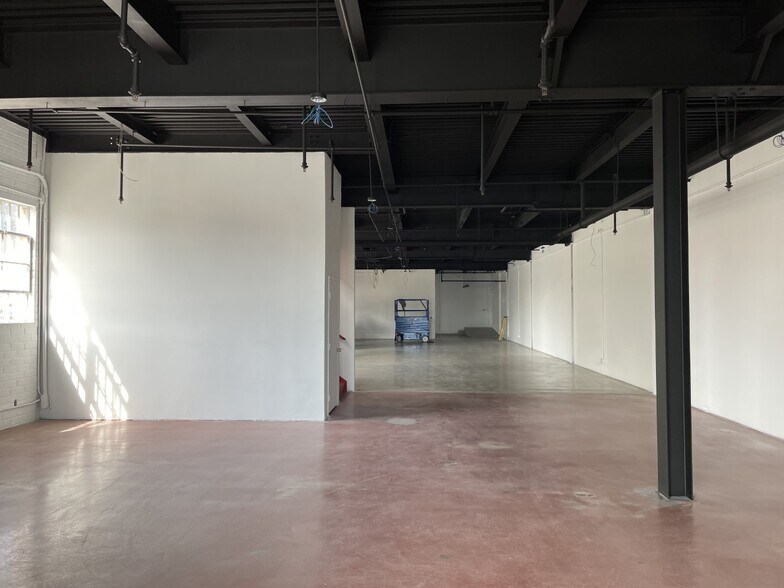 4747 W Century Blvd, Inglewood, CA à louer - Photo intérieure – Image 3 sur 26