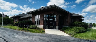 Plus de détails pour 26422 Oakridge Dr, Waterford, WI - Bureau à vendre