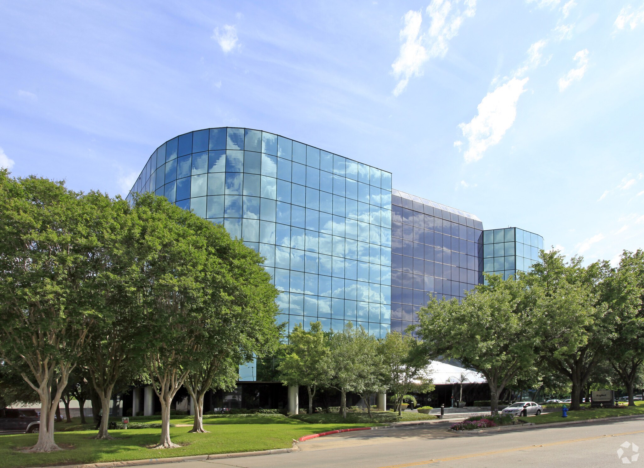 1880 Dairy Ashford Rd, Houston, TX à louer Photo principale– Image 1 sur 41