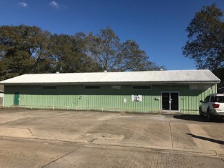 Plus de détails pour 412 N Adams St, Welsh, LA - Local commercial à vendre