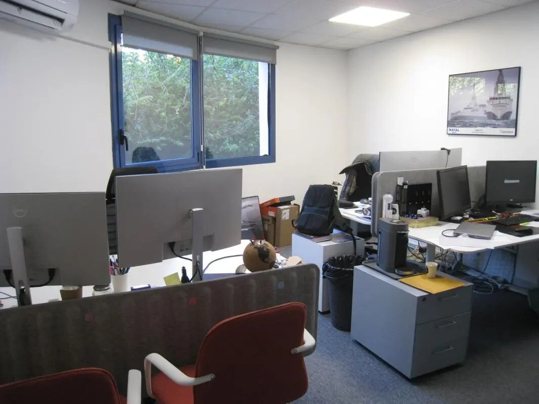 Bureau dans Roquevaire à vendre Photo de l’immeuble– Image 1 sur 7